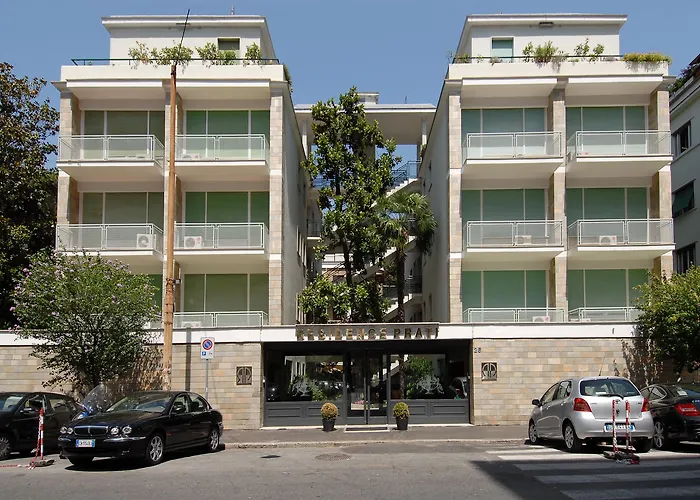 Prati Aparthotel 3*